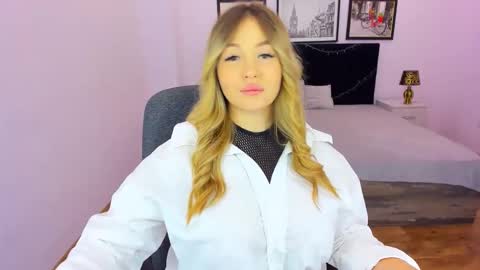 Sarah online show from January 20, 2025, 1:21 pm