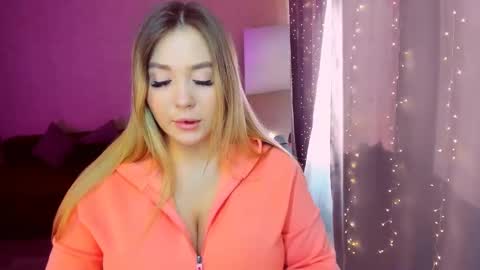 Sarah online show from March 1, 2025, 9:29 am