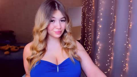 Sarah online show from March 4, 2025, 4:20 pm