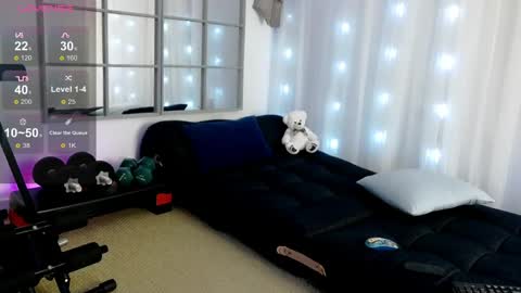 sarahraiynex online show from June 7, 2026, 10:30 am