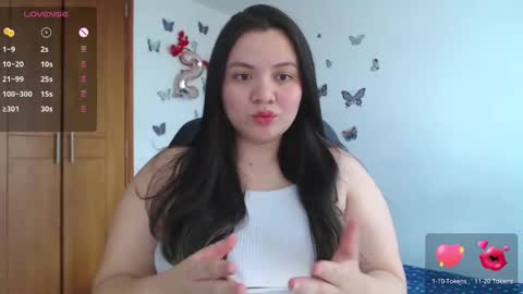 Sarah online show from February 15, 2025, 3:39 pm