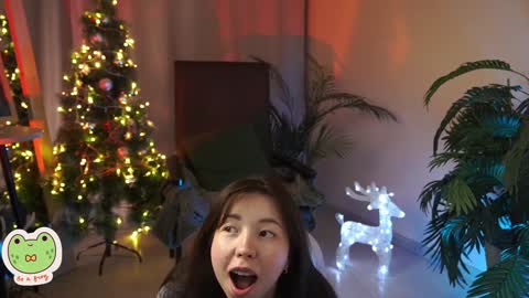 Snapshot of sarahson chatting on January 5, 2025, 8:43 am vacation 16-30 of november caucht me in insta online show from January 5, 2025, 8:43 am