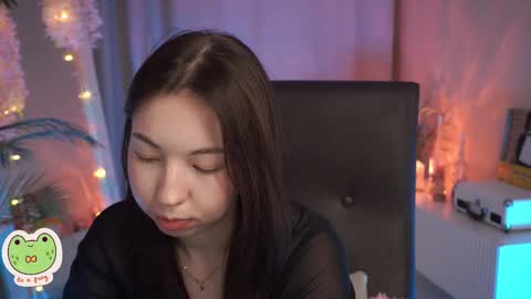 Snapshot of sarahson chatting on February 25, 2025, 12:13 pm vacation 16-30 of november caucht me in insta online show from February 25, 2025, 12:13 pm