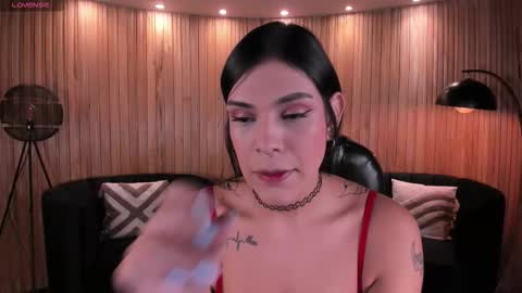 Sarah  independent model online show from November 5, 2025, 4:01 am