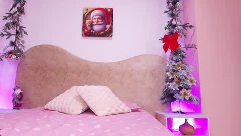 Snapshot of sarak_ chatting on December 16, 2025, 11:59 am Sara online show from December 16, 2025, 11:59 am