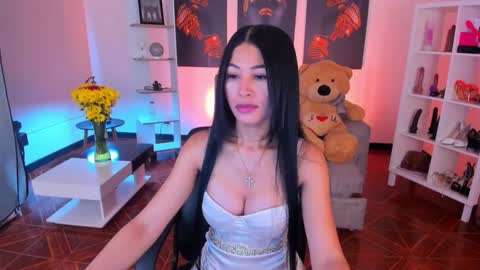 saralife69 online show from September 19, 2025, 11:11 am