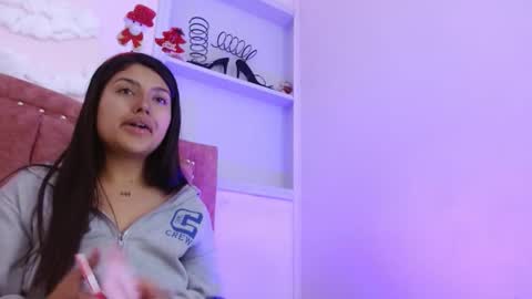 sarastonesx online show from December 12, 2024, 7:41 am