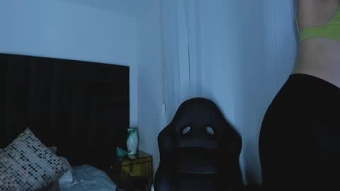      online show from September 10, 2025, 6:08 pm