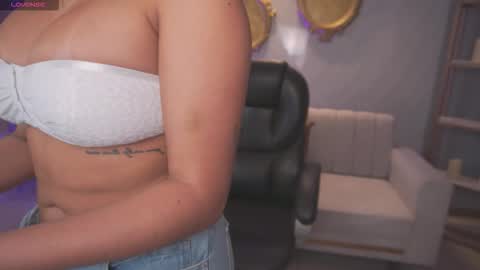 Sara Winstone online show from February 13, 2026, 12:45 pm