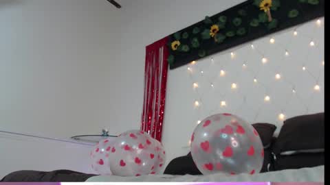 saray__jones online show from February 15, 2025, 2:11 pm