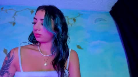 saray online show from February 12, 2026, 6:41 am