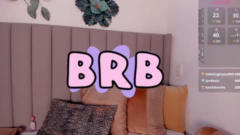 Snapshot of saraymonroe chatting on January 17, 2025, 3:43 pm Saray online show from January 17, 2025, 3:43 pm