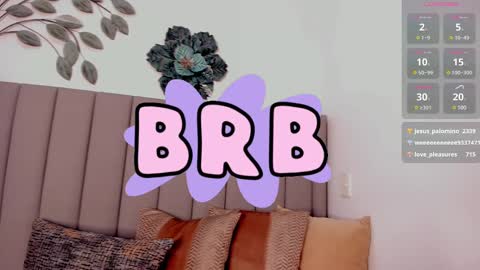 Snapshot of saraymonroe chatting on February 19, 2025, 7:27 pm Saray online show from February 19, 2025, 7:27 pm