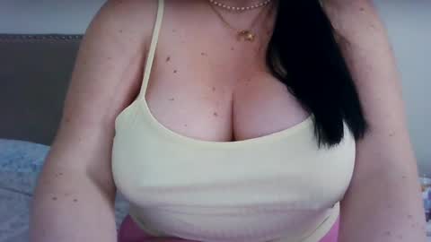 Sara online show from March 15, 2026, 8:59 pm