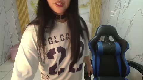 Snapshot of sarita_09_s chatting on April 20, 2026, 8:32 pm Sara online show from April 20, 2026, 8:32 pm