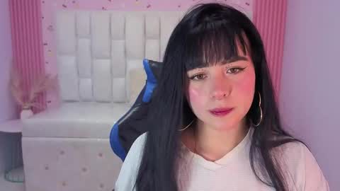 Snapshot of sarita_09_s chatting on May 5, 2026, 8:17 pm Sara online show from May 5, 2026, 8:17 pm
