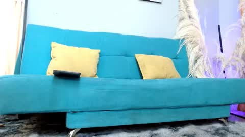 sarita_klein online show from February 15, 2025, 7:50 pm