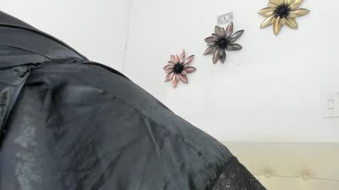 sarita online show from March 11, 2025, 5:05 am