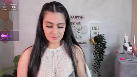 Snapshot of saritas_ chatting on January 11, 2026, 2:49 am SARA online show from January 11, 2026, 2:49 am