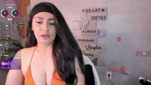 Snapshot of saritas_ chatting on February 8, 2026, 10:46 pm SARA online show from February 8, 2026, 10:46 pm