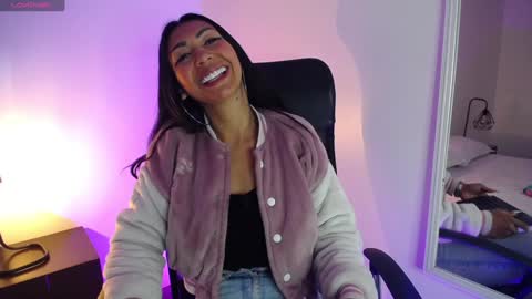 Sasha Brattz online show from January 7, 2025, 9:07 am