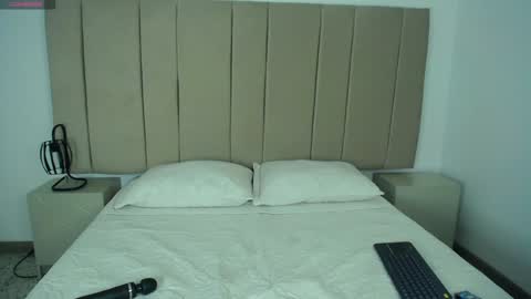 Sasha Brattz online show from February 5, 2025, 4:37 am