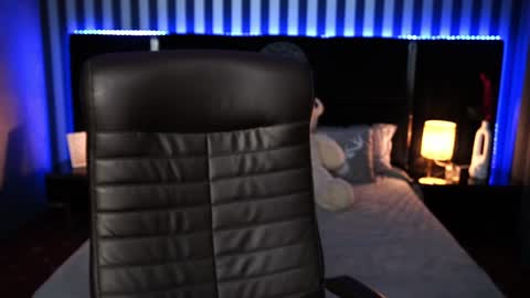 Sasha Exclusive online show from February 6, 2025, 3:37 am