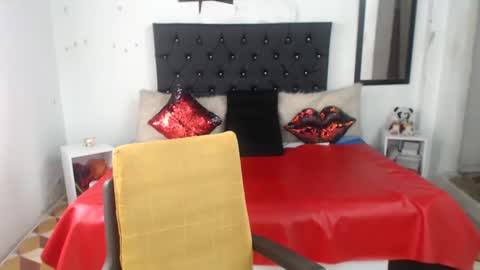 Snapshot of sasha_maturee chatting on December 31, 2024, 2:58 pm sasha maturee online show from December 31, 2024, 2:58 pm