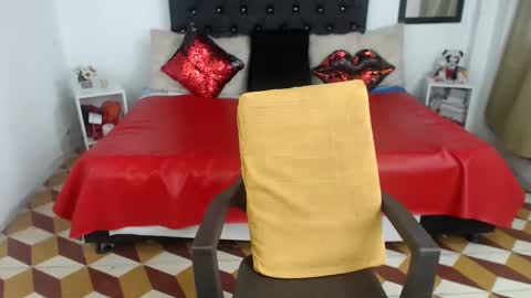 Snapshot of sasha_maturee chatting on January 1, 2025, 10:21 am sasha maturee online show from January 1, 2025, 10:21 am