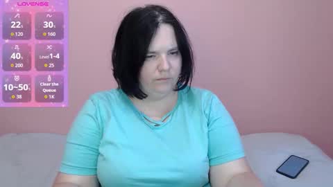 Snapshot of sasha_rayy chatting on September 9, 2025, 12:15 pm Sasha online show from September 9, 2025, 12:15 pm
