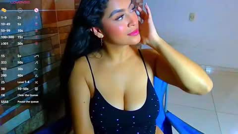 Camila online show from March 10, 2025, 5:22 am