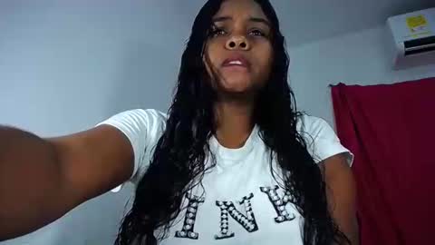 sashabreck1 online show from March 29, 2026, 2:44 am