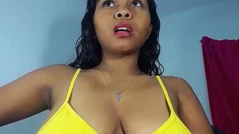 Snapshot of sashabreck1 chatting on May 27, 2026, 6:38 pm sashabreck1 online show from May 27, 2026, 6:38 pm