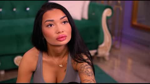 Dennise online show from February 24, 2025, 6:58 pm