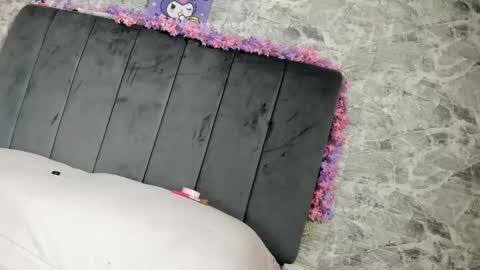 selene  online show from June 8, 2026, 12:49 pm