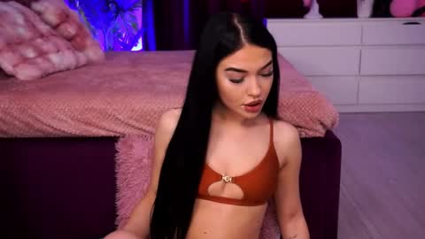 Sasha online show from April 11, 2026, 5:01 am