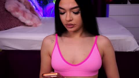 Sasha online show from April 20, 2026, 5:43 am