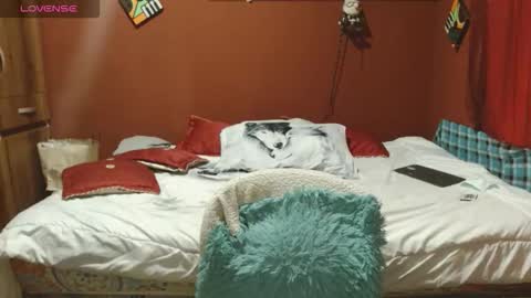 S A S H A R O S E online show from October 29, 2025, 12:18 pm