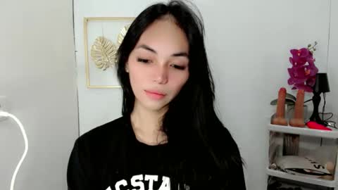 Sashi online show from September 17, 2025, 6:09 pm