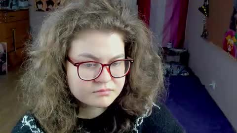 Snapshot of sashy_way chatting on January 19, 2026, 1:04 pm .Alexandra online show from January 19, 2026, 1:04 pm