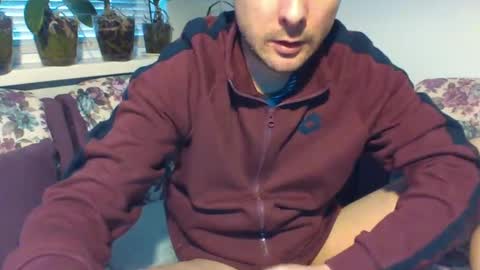 sasko877 online show from December 18, 2024, 2:28 pm