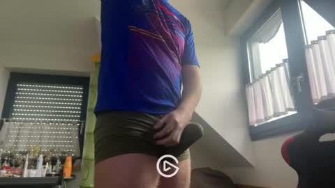 sason97xx online show from November 15, 2025, 8:33 am