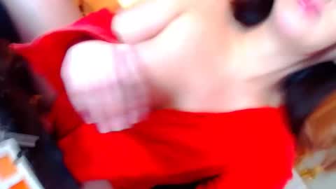 sassa_lilly online show from November 18, 2025, 3:05 pm