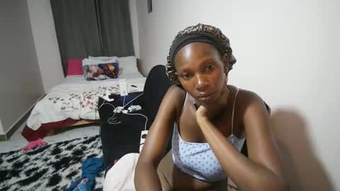 sassy_angel1 online show from February 25, 2026, 10:19 pm