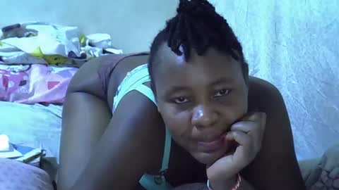 sassy_bella online show from February 7, 2026, 4:05 am