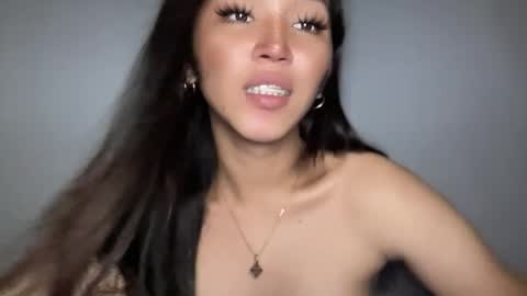 Sassygirl online show from February 22, 2026, 12:34 am