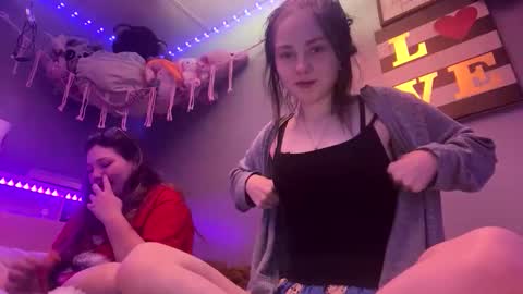 sassyseductive online show from April 27, 2026, 3:15 am