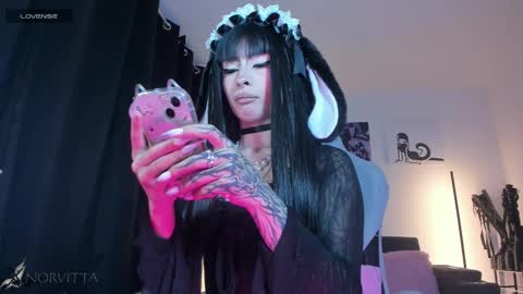 Snapshot of satanbabee_ chatting on February 7, 2026, 11:52 pm im expecting 300 thumbs up on my altar online show from February 7, 2026, 11:52 pm