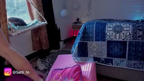 im Jessi  Independet Model  online show from March 11, 2025, 12:50 pm