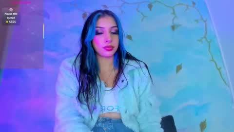 Saturnooo online show from October 12, 2025, 8:57 am